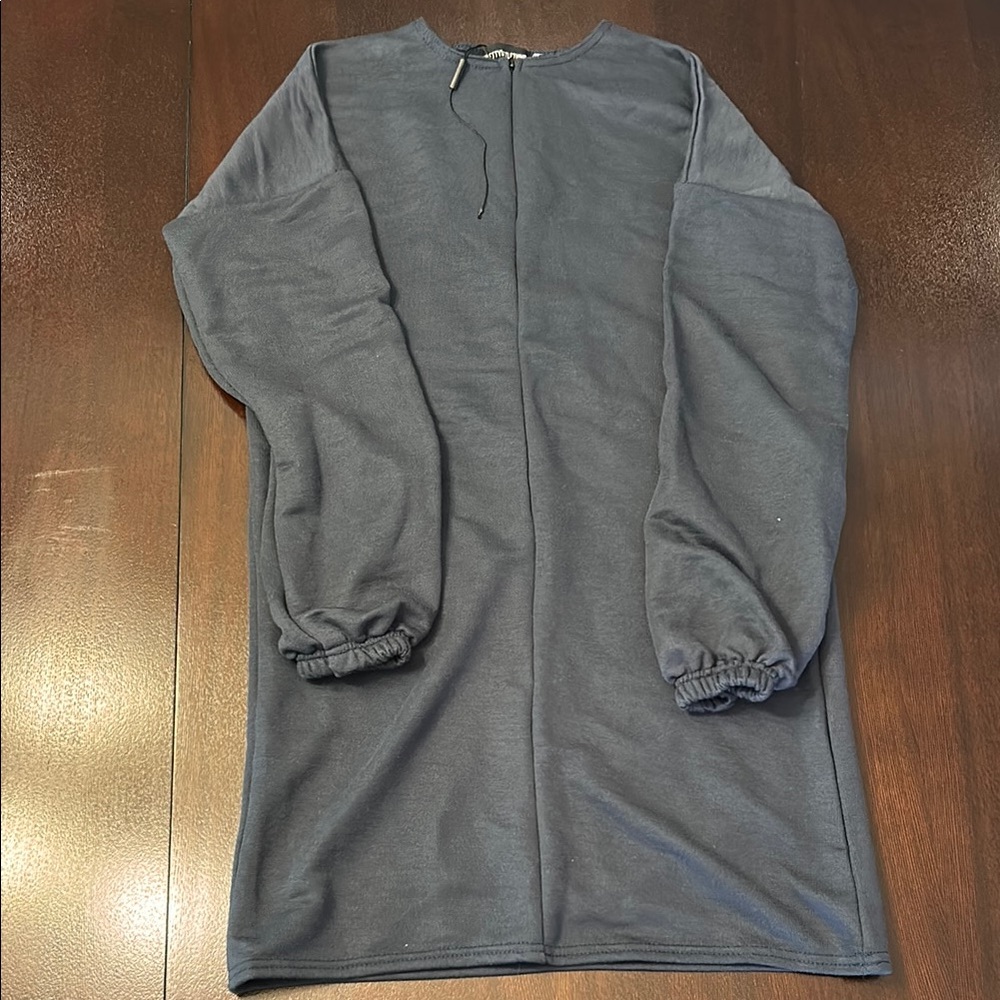 PrettyLittleThing Long Sleeve Gray Dress